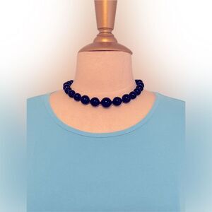The perfect & adorably-versatile black beaded statement necklace!